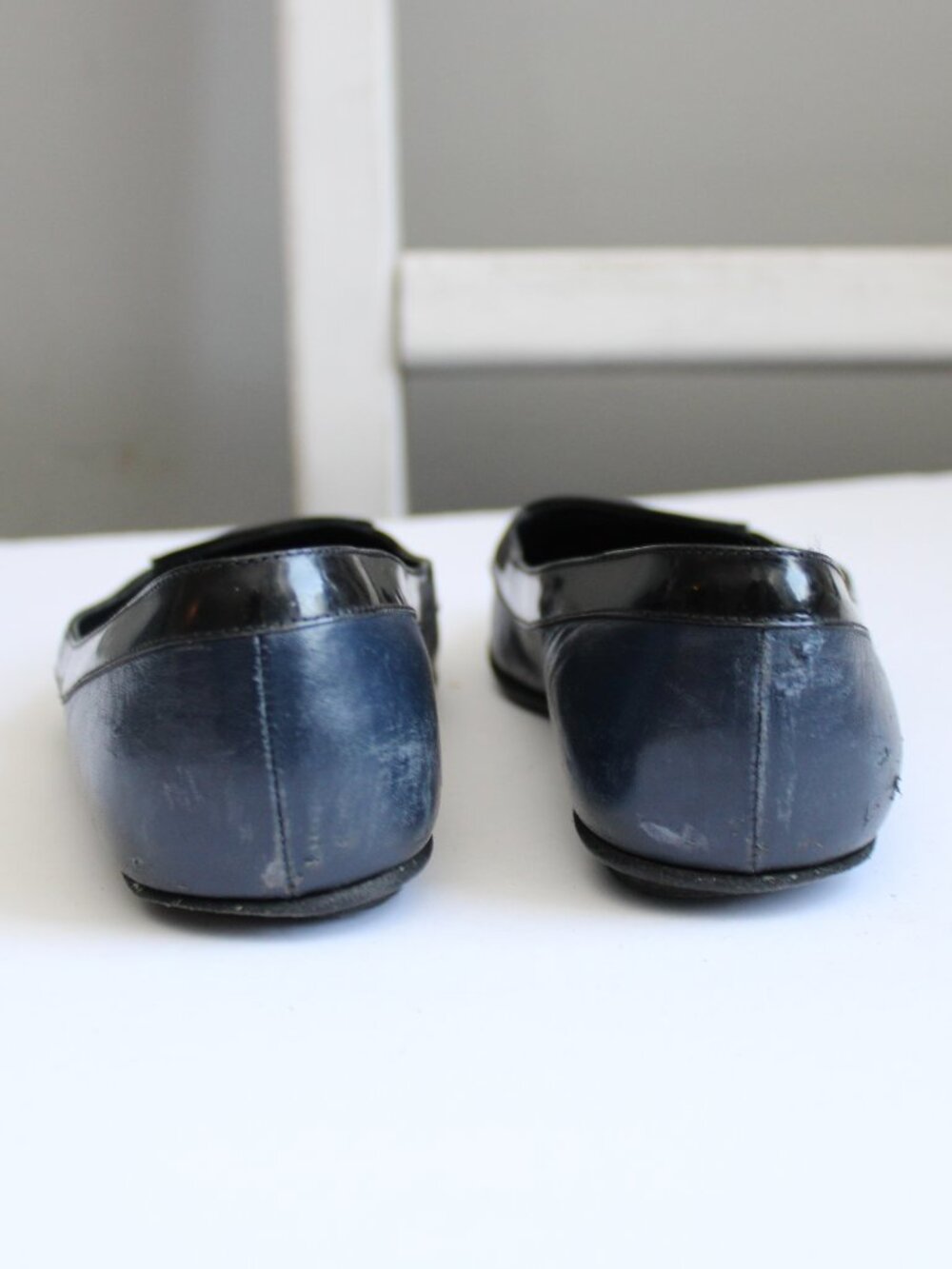 CHANEL Leather Logo Black Navy Blue Ballerina Cap Toe Flats Size 35.5 / 5 US - Picture 8 of 13